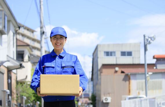 未経験者や女性ドライバーも活躍できる環境 | 東京で運送の求人なら手厚いサポートで未経験者歓迎のDive